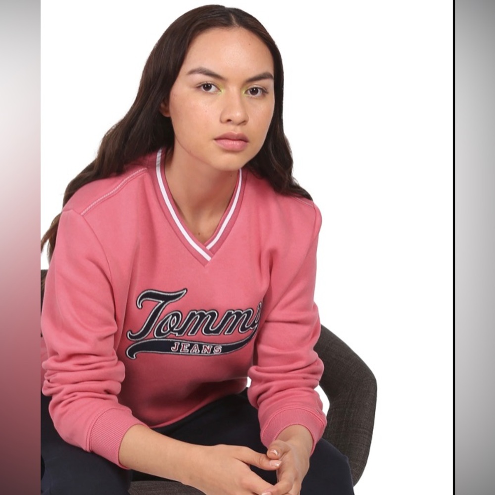 Tommy Hilfiger VNeck Fleece Sweatshirt